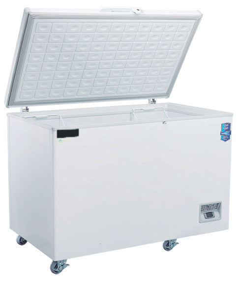 Chef AAA - BT-420, 49" Chest Freezer With Solid Door