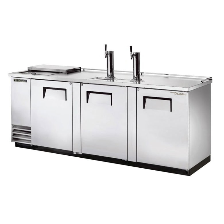 True TDD-4CT-S-HC 90" Kegerator Beer Dispenser w/ (4) Keg Capacity - (2) Columns, Stainless, 115v