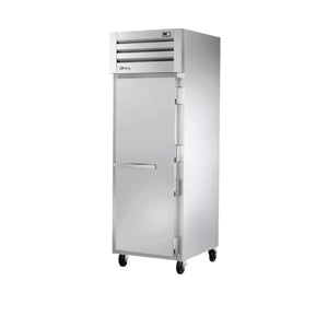 True STR1H-1S, Commercial Full Height Insulated Mobile Heated Cabinet (3) Pan Capacity